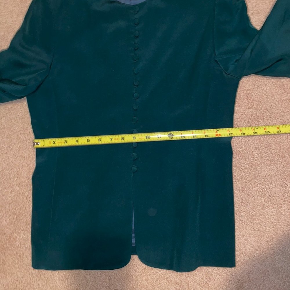 Valerie Stevens Silk Skirt Suit in Emerald Green - Picture 11 of 14